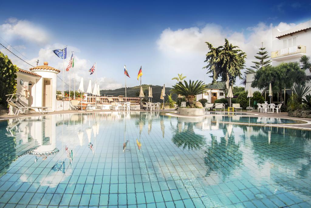 Hotel Internazionale Barano dʼIschia Exteriér fotografie