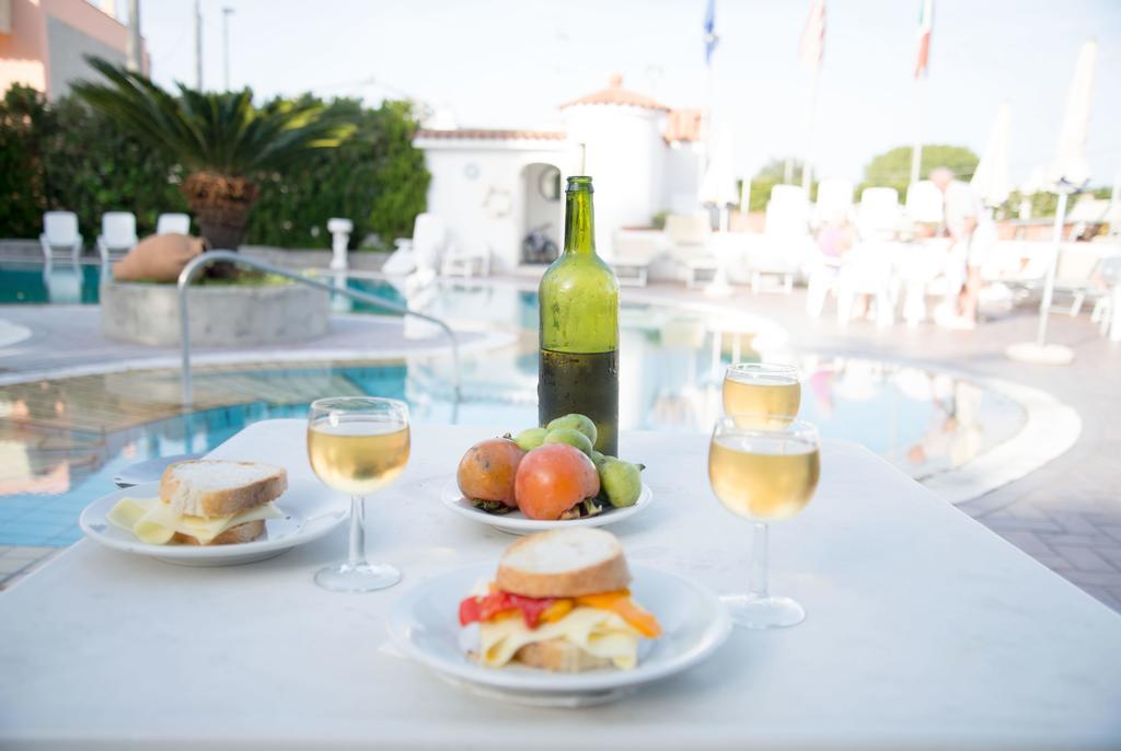 Hotel Internazionale Barano dʼIschia Exteriér fotografie